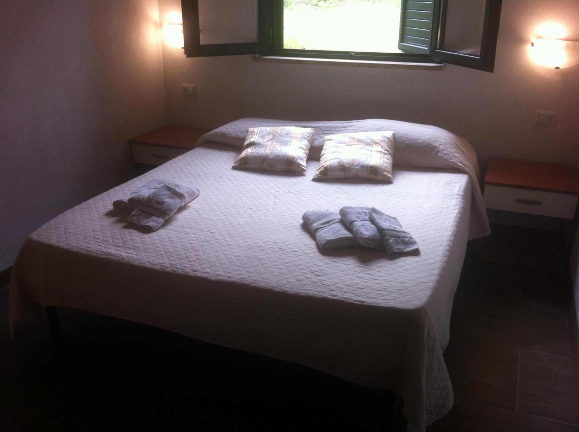 Case Vacanza Vicino Al Mare Parghelia Room photo